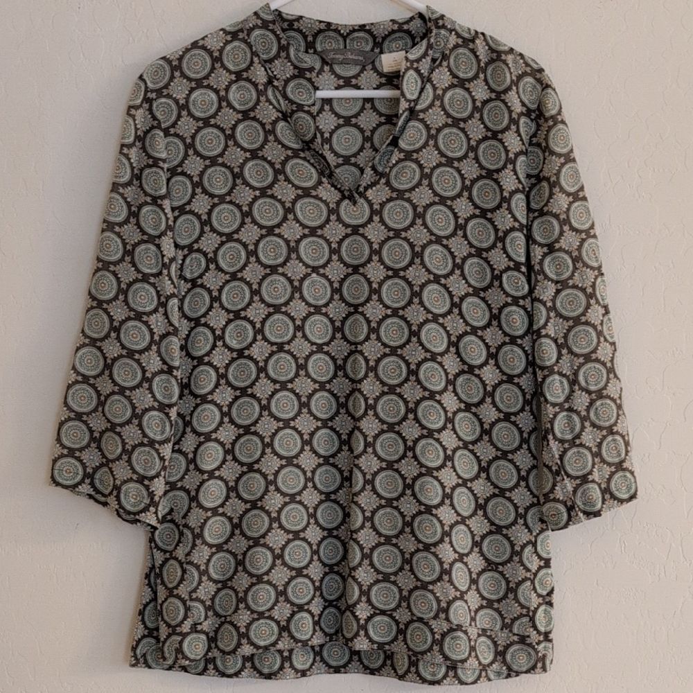 Tommy Bahama Patterned Tunic Blouse Lightweight Cotton V-neck Top Shirt - Size S